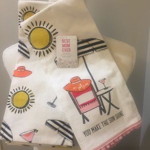 Kitchen towels NWT